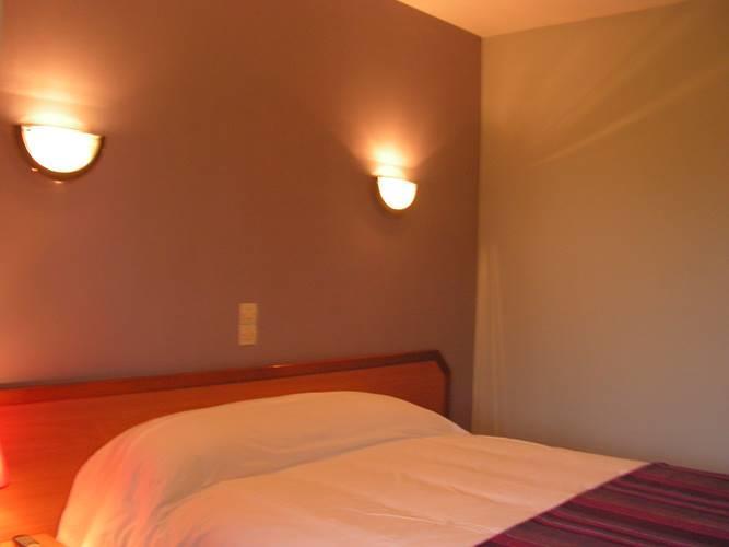 Hotel Le Bois Joli à Massais Extérieur photo