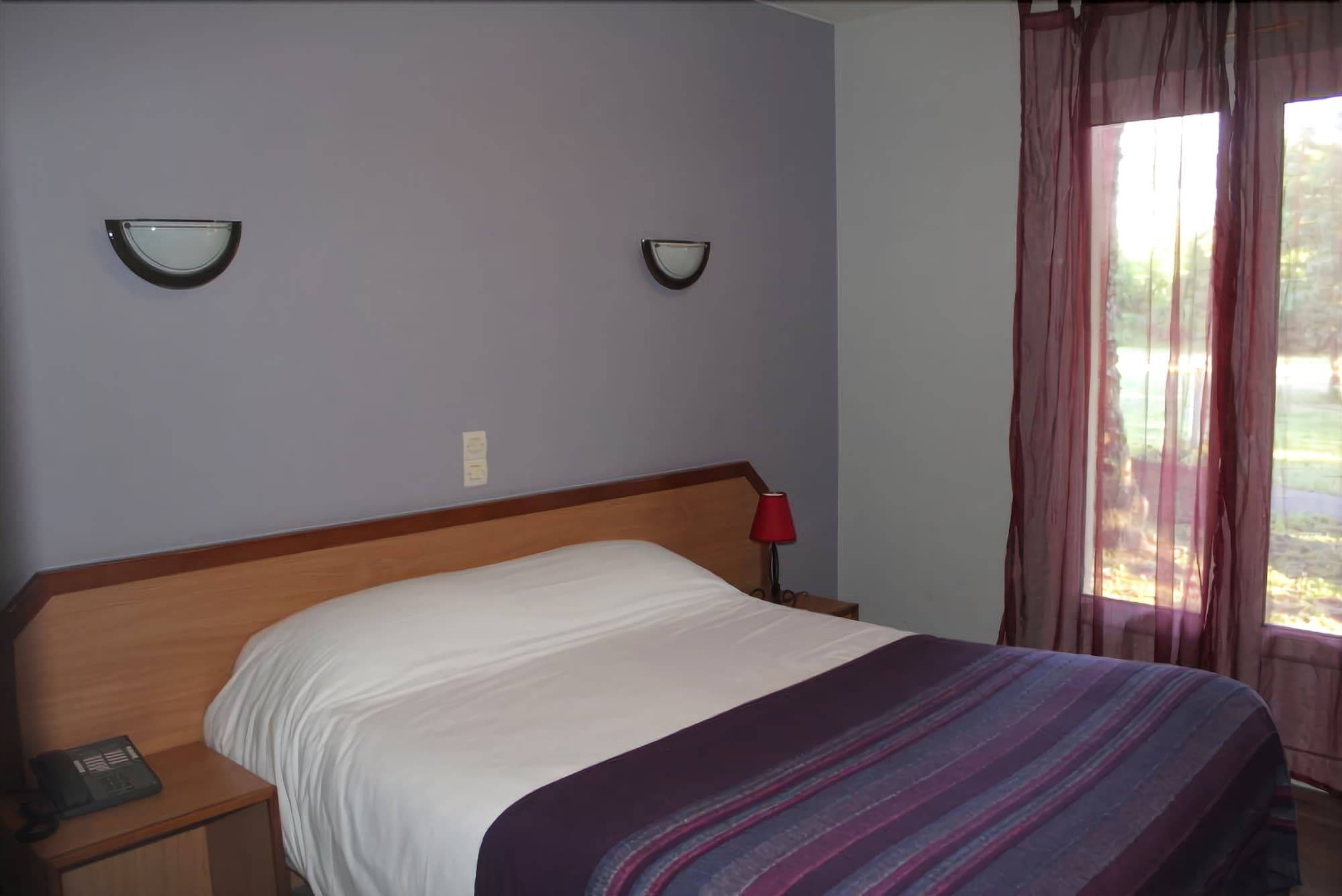 Hotel Le Bois Joli à Massais Extérieur photo