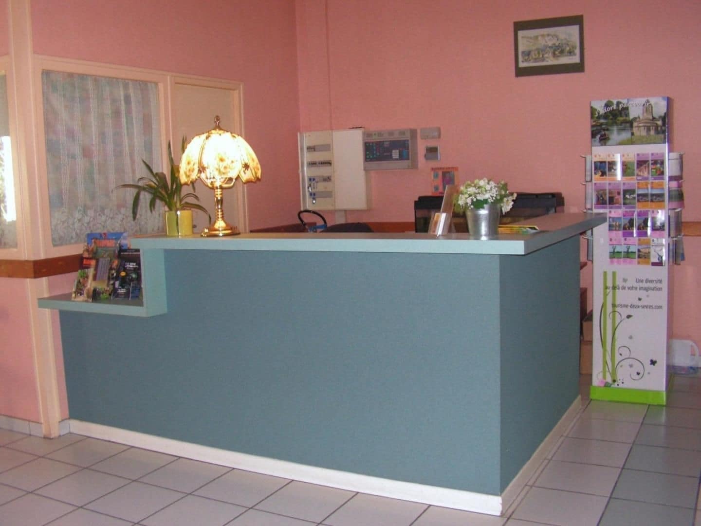 Hotel Le Bois Joli à Massais Extérieur photo
