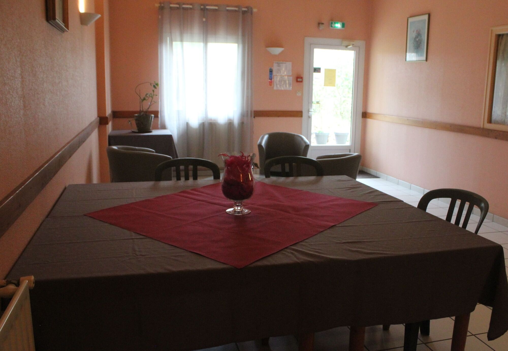 Hotel Le Bois Joli à Massais Extérieur photo